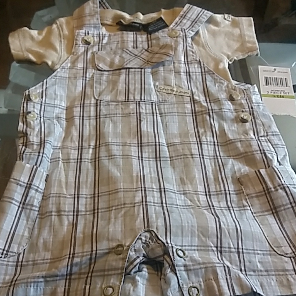 Baby clothes